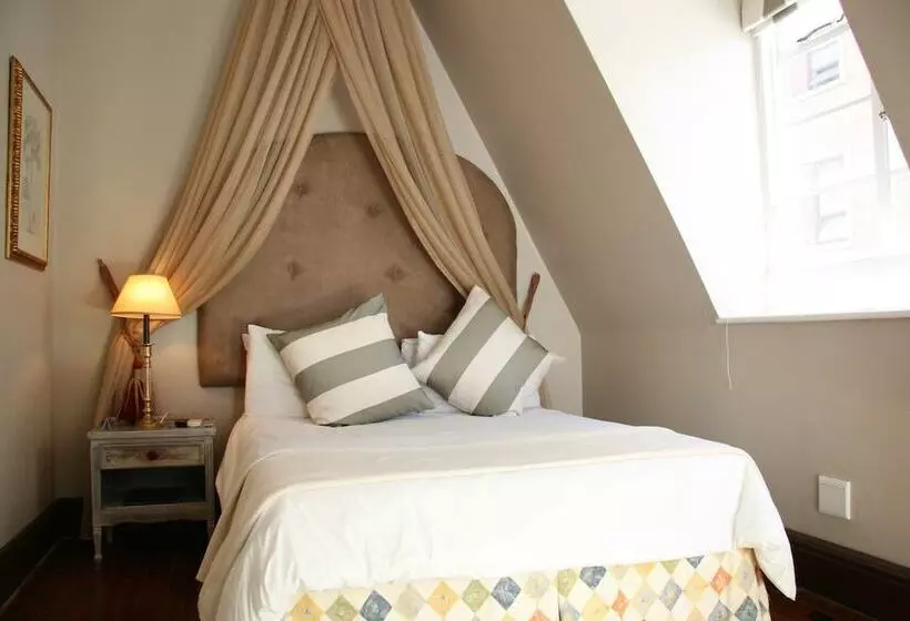 Fotos del hotel Tudor Hotel:  25