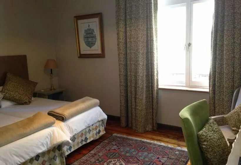 Fotos del hotel Tudor Hotel:  19