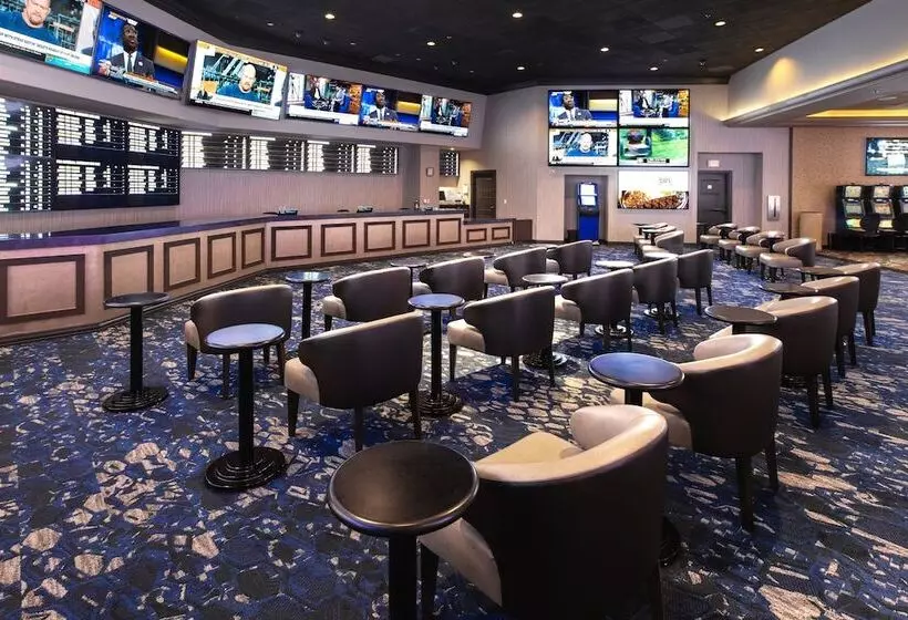 Arizona Charlie’s Boulder