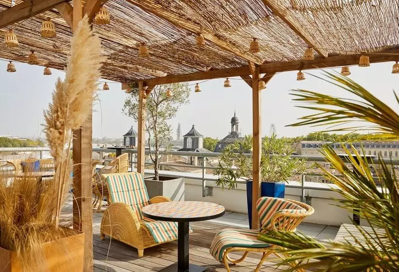 Fotos del hotel Mercure Bordeaux Cité Mondiale Centre Ville:  10