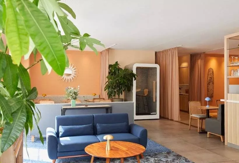 Fotos del hotel Mercure Bordeaux Cité Mondiale Centre Ville:  2