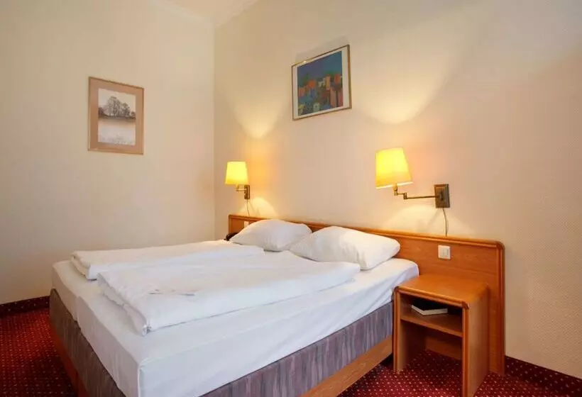 Fotos del hotel Azimut  Kurfuerstendamm Berlin:  14