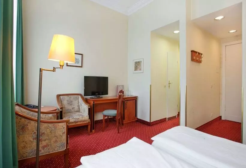 Fotos del hotel Azimut  Kurfuerstendamm Berlin:  12