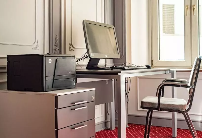 Fotos del hotel Azimut  Kurfuerstendamm Berlin:  3