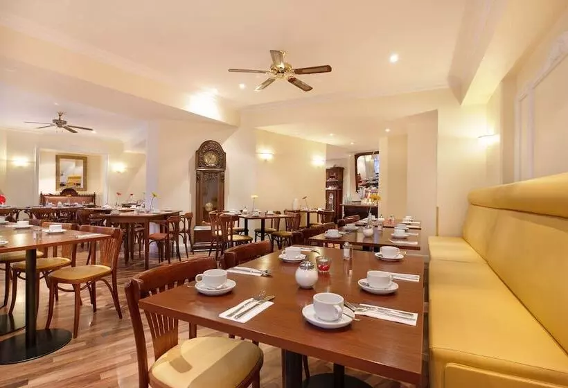 Fotos del hotel Azimut  Kurfuerstendamm Berlin:  9