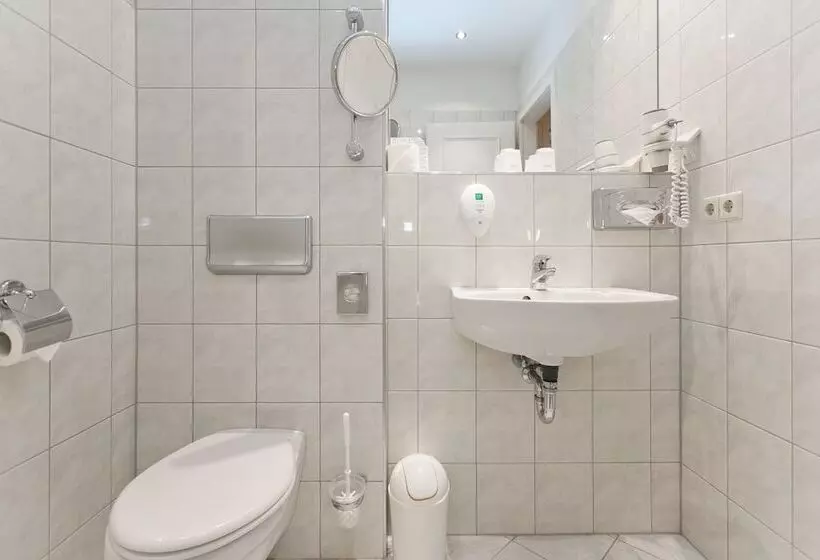 Fotos del hotel Azimut  Kurfuerstendamm Berlin:  4