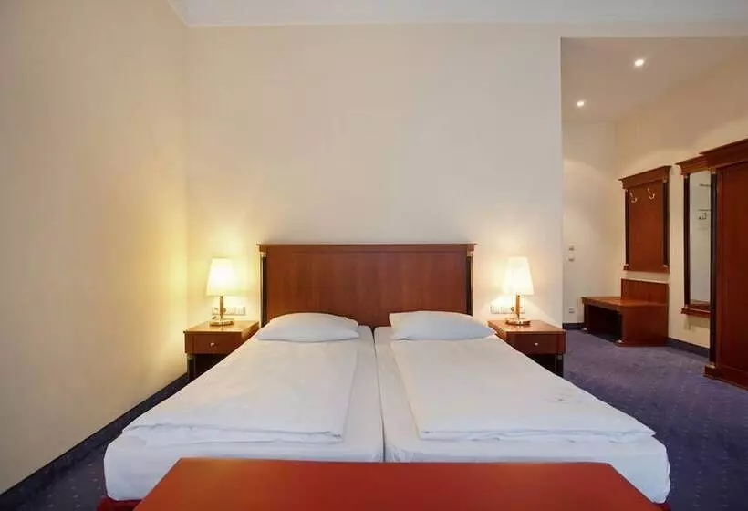 Fotos del hotel Azimut  Kurfuerstendamm Berlin:  17