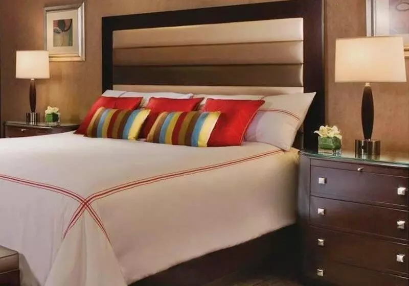 Fotos del hotel Ti - Treasure Island Hotel & Casino:  15