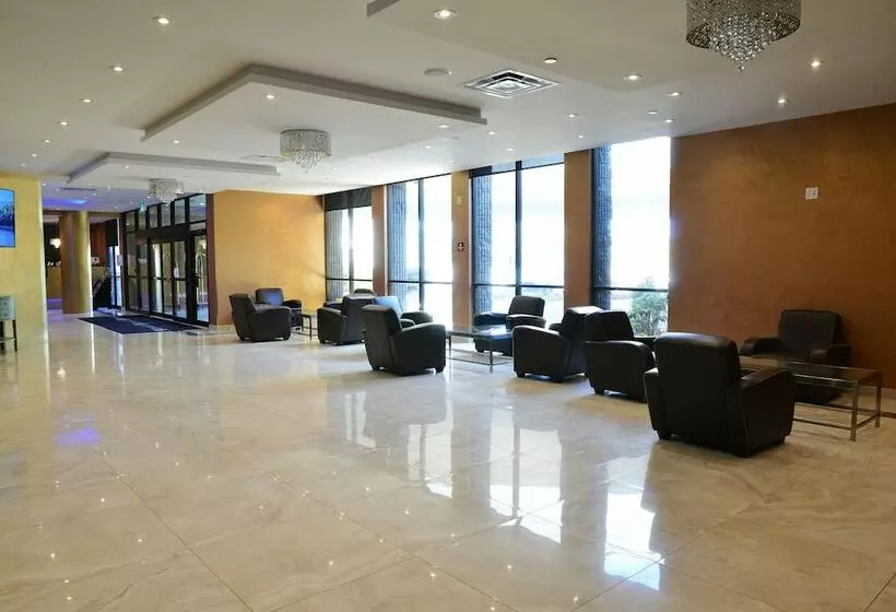 Fotos del hotel Edward  North York:  2