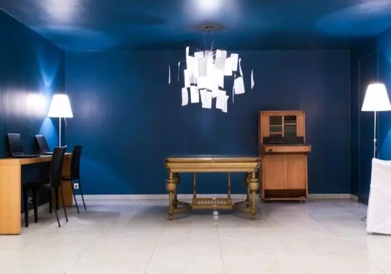 Fotos del hotel Queen Anne:  16