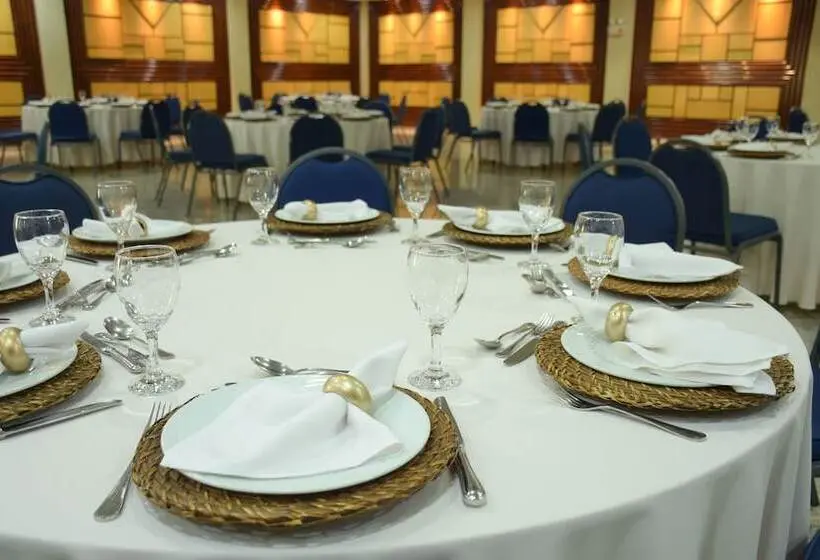 Fotos del hotel Golden Park Internacional Foz & Convenções:  24