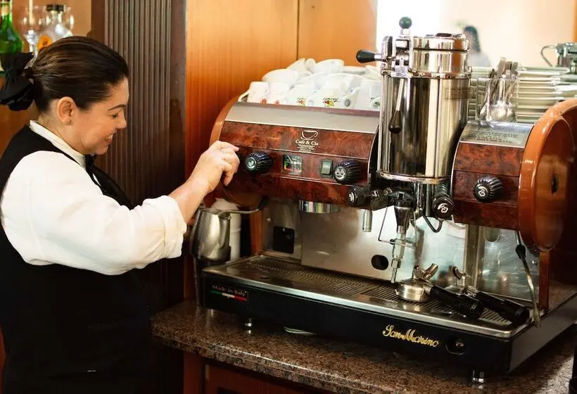 Fotos del hotel Golden Park Internacional Foz & Convenções:  29