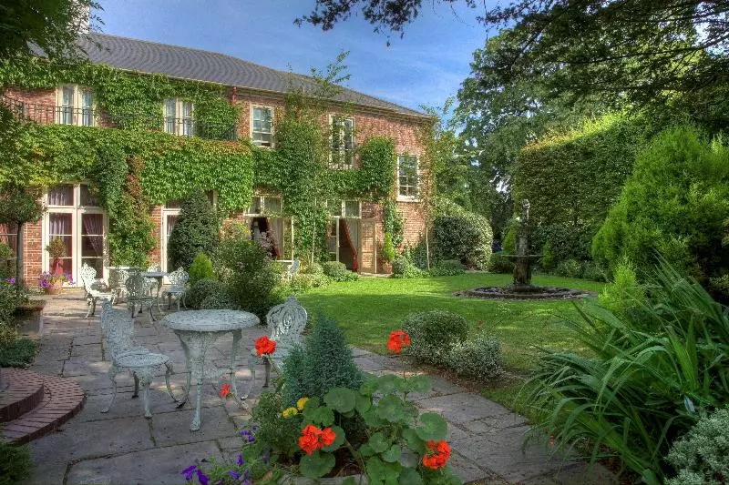 Fotos del hotel York Pavilion , Sure  Collection By Best Western:  13