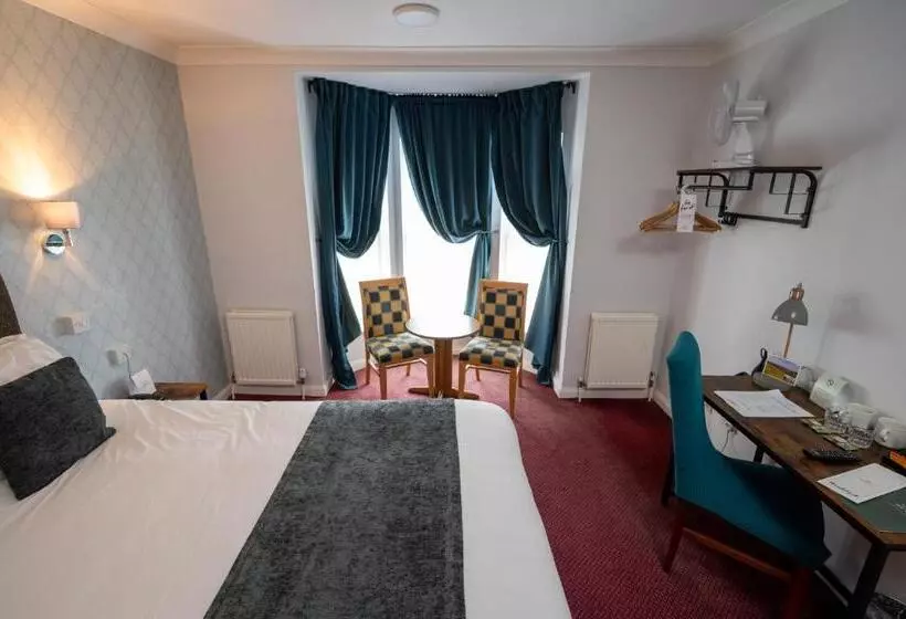 Fotos del hotel Rising Sun Hotel By Greene King Inns:  23