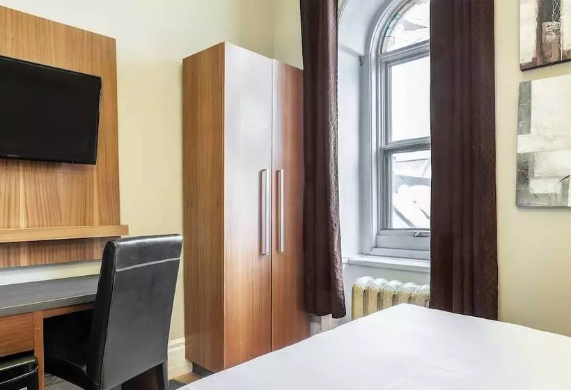 Fotos del hotel L'Ermitage:  17