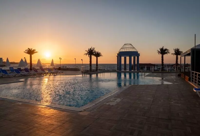 Fotos del hotel Dome Hotel:  9