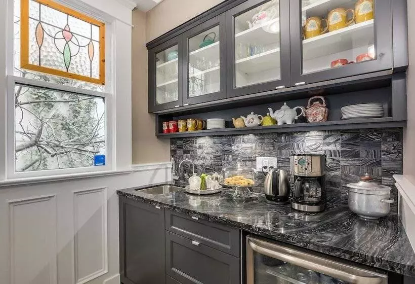 Fotos del hotel West End Guest House:  5