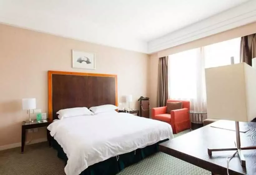 Fotos del hotel Golden Coast Lawton:  15