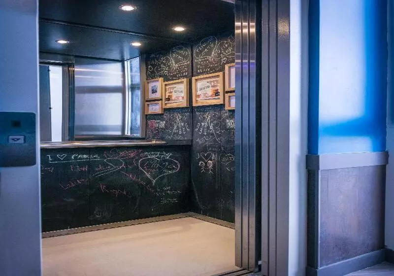 Fotos del hotel Hôtel Basss:  3