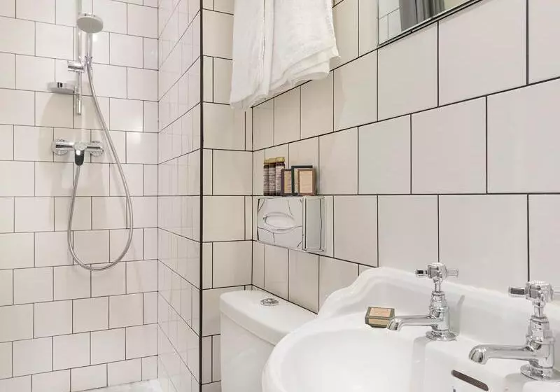 Fotos del hotel Hôtel Basss:  7