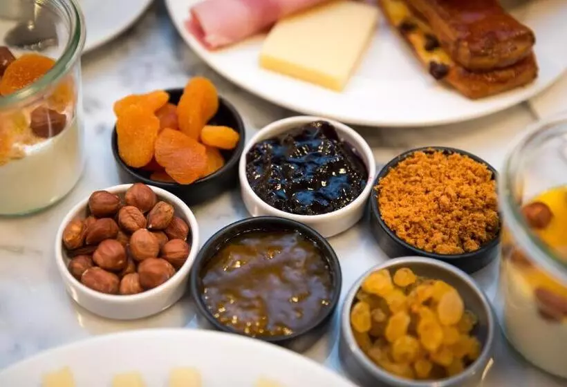 Fotos del hotel Hôtel Silky By Happyculture:  11