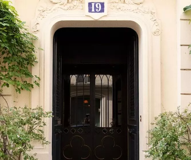 Fotos del hotel Hôtel Bourg Tibourg:  10