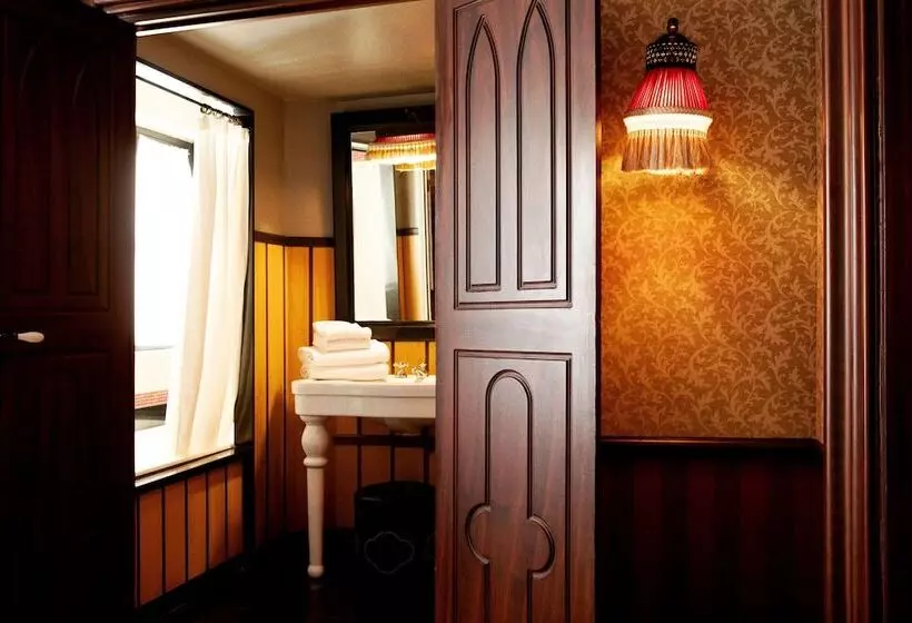 Fotos del hotel Hôtel Bourg Tibourg:  15