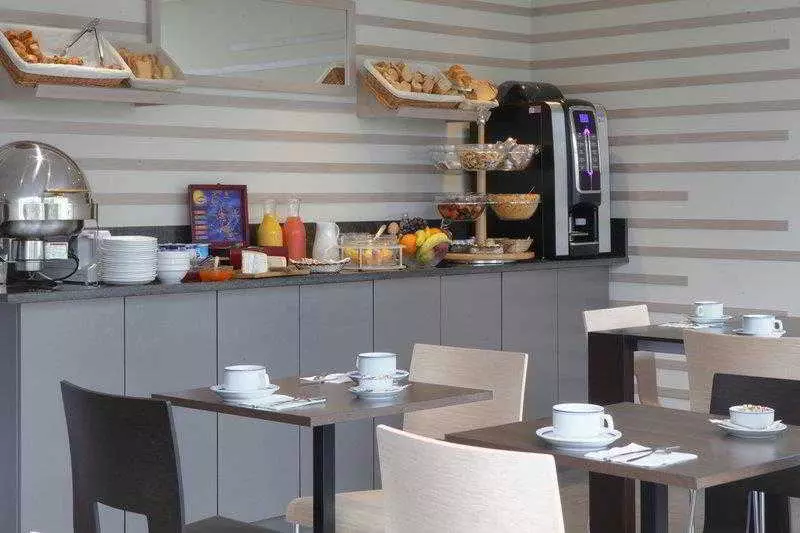 Fotos del hotel Hôtel Ibis Styles Clermontferrand Gare:  10