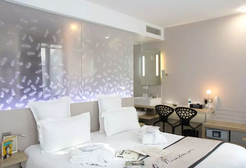 Fotos del hotel Best Western Hôtel Littéraire Arthur Rimbaud:  10
