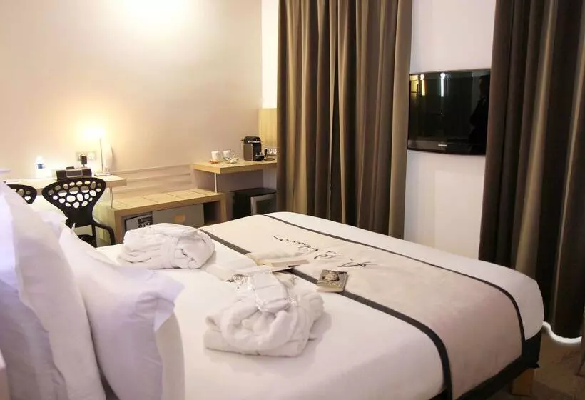 Fotos del hotel Best Western Hôtel Littéraire Arthur Rimbaud:  6