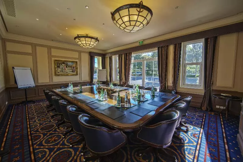Fotos del hotel Disney S Newport Bay Club®:  15