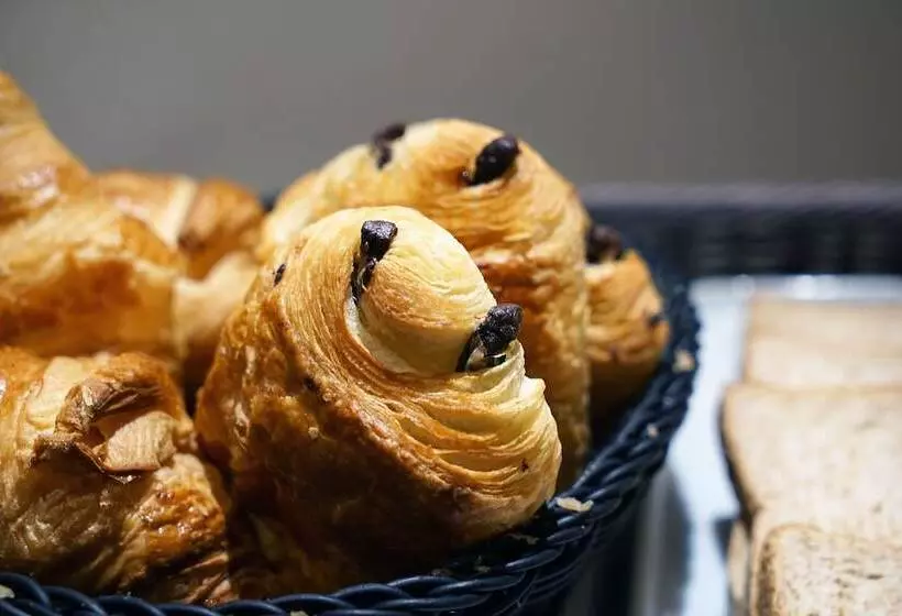 Fotos del hotel Hôtel Le Roosevelt:  21