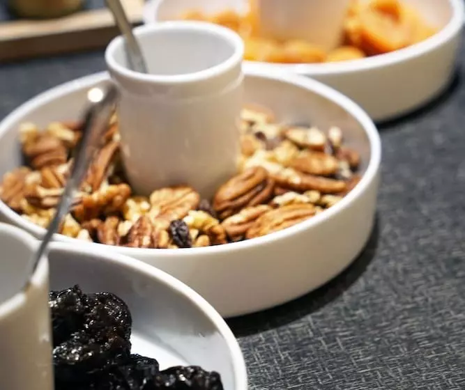 Fotos del hotel Hôtel Le Roosevelt:  23