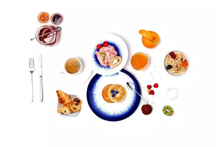 Fotos del hotel Libertel Montmartre Opéra:  5