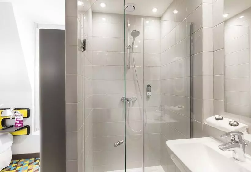 Fotos del hotel Libertel Montmartre Opéra:  8