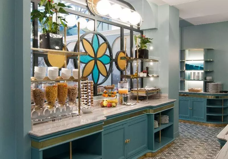 Fotos del hotel Hôtel Saint-pétersbourg Opéra & Spa:  15