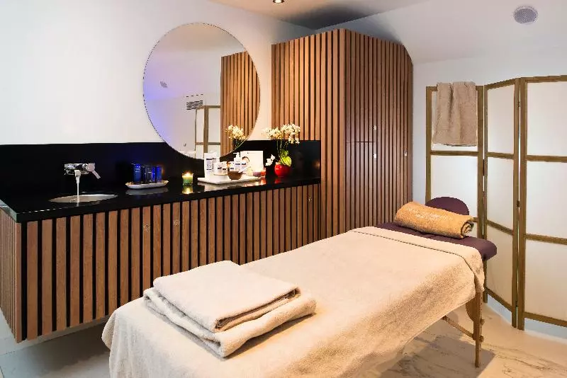 Fotos del hotel Hôtel Saint-pétersbourg Opéra & Spa:  25