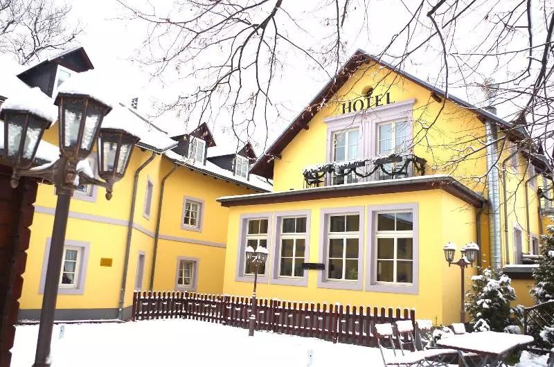 Fotos del hotel Alttolkewitzer Hof:  11