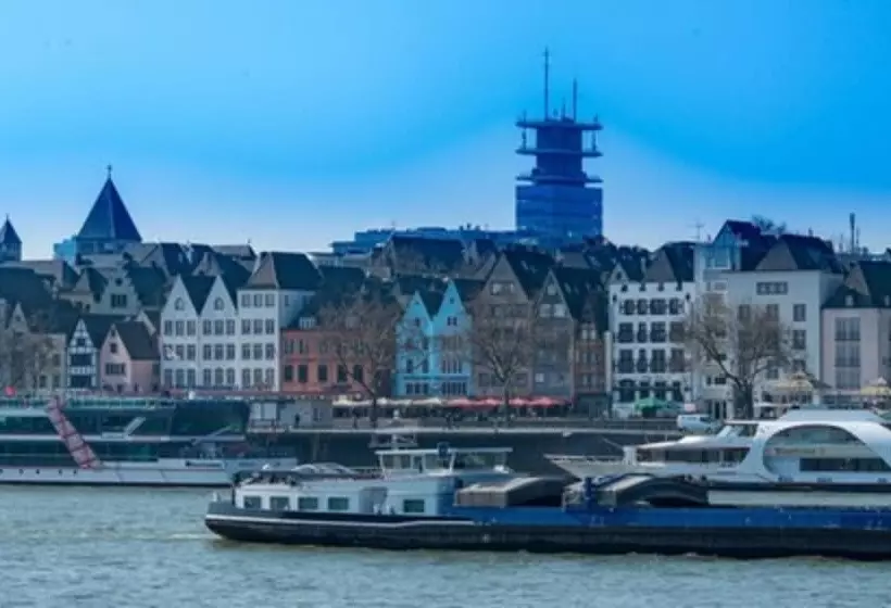 Fotos del hotel Und Restaurant Löwenbräu Köln:  7