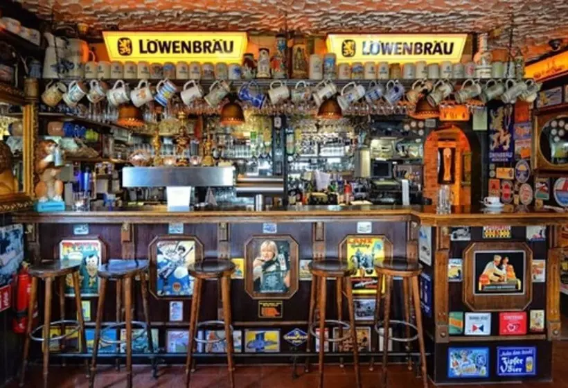 Fotos del hotel Und Restaurant Löwenbräu Köln:  4