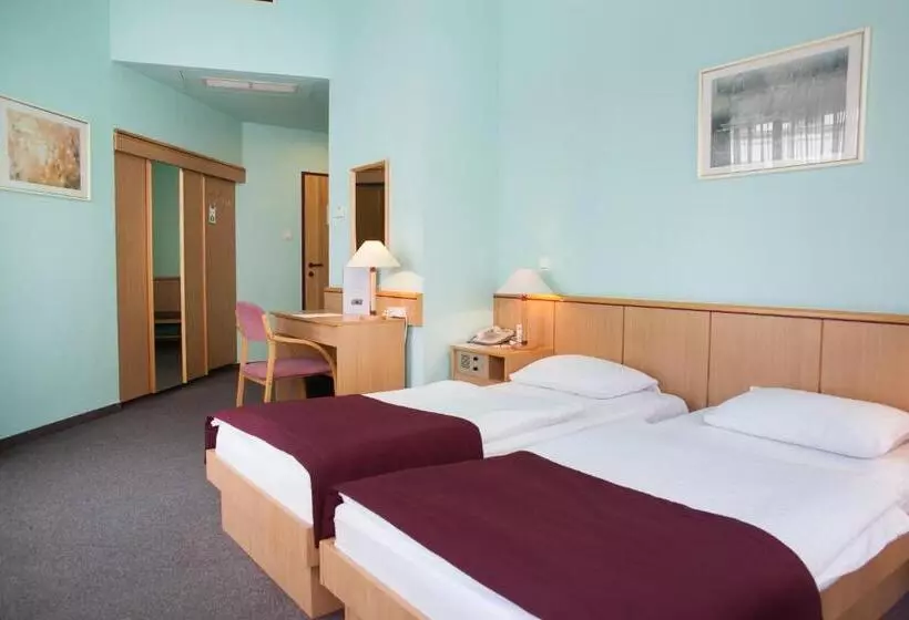 Fotos del hotel City  Pilvax:  2