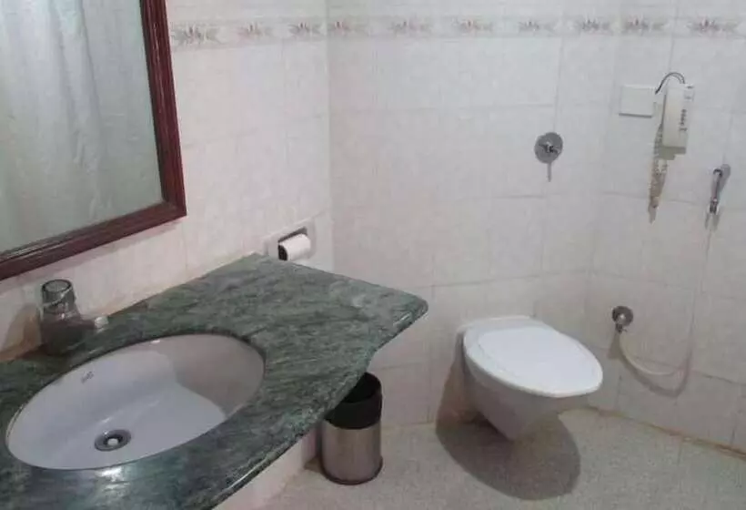 Fotos del hotel Sovereign:  6