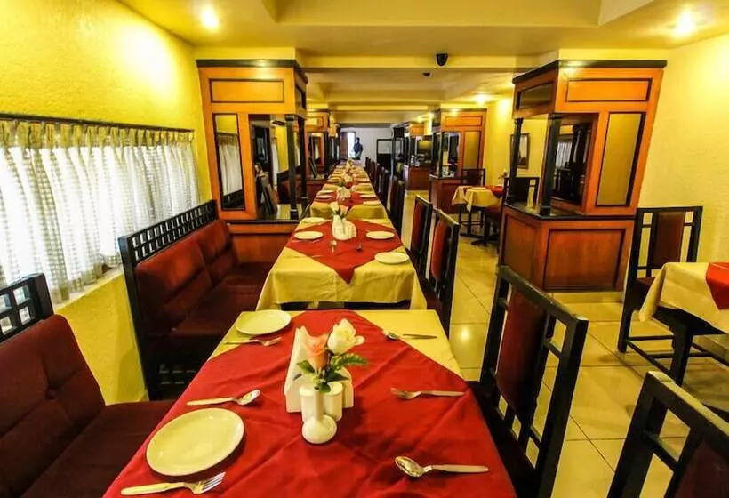 Fotos del hotel Sovereign:  10