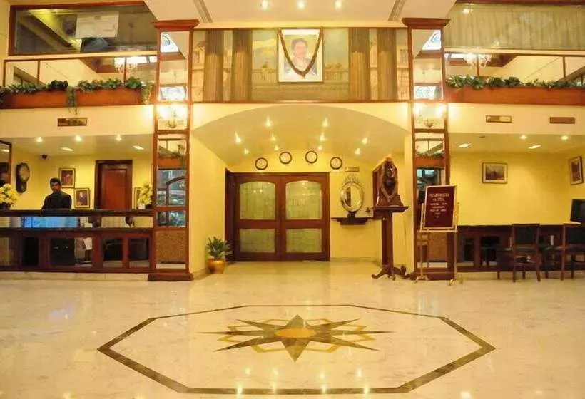 Fotos del hotel Sovereign:  2