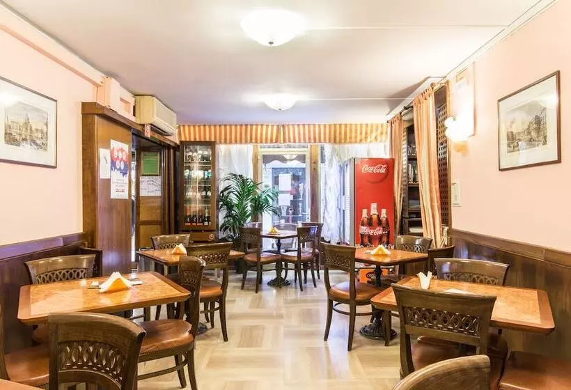 Fotos del hotel Ambassador Tre Rose:  14