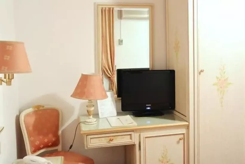 Fotos del hotel Ambassador Tre Rose:  25