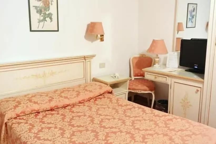 Fotos del hotel Ambassador Tre Rose:  13