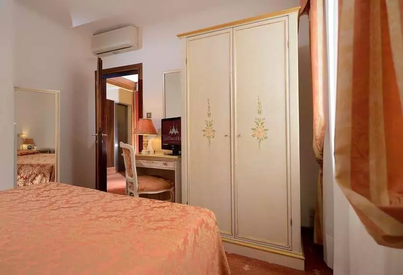 Fotos del hotel Ambassador Tre Rose:  15