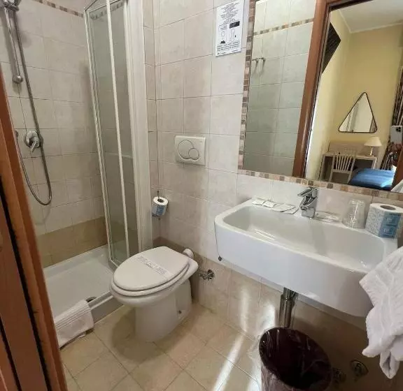 Fotos del hotel Mariano:  8