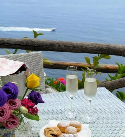 Fotos del hotel Villa Maria Luigia:  10